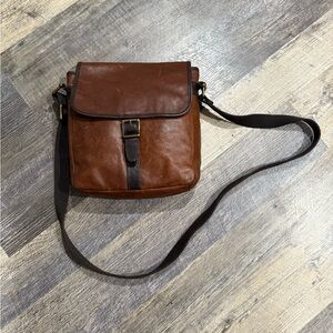 Vintage Fossil Brown Leather Crossbody Messenger Style Bag